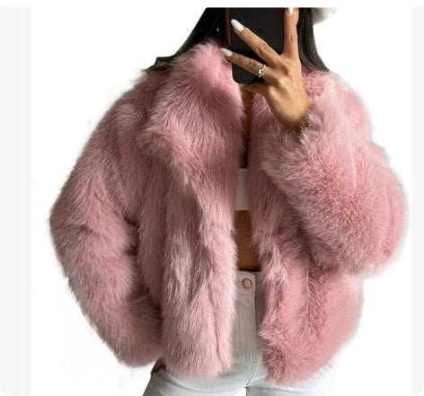 Korte teddyjas voor dames met revers, zacht en warm voor de winter
