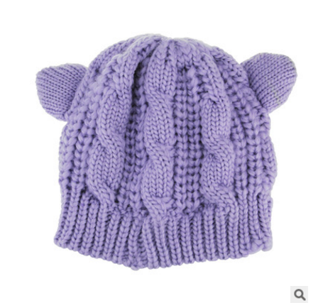 Handgebreide muts met kattenoortjes, warm en schattig