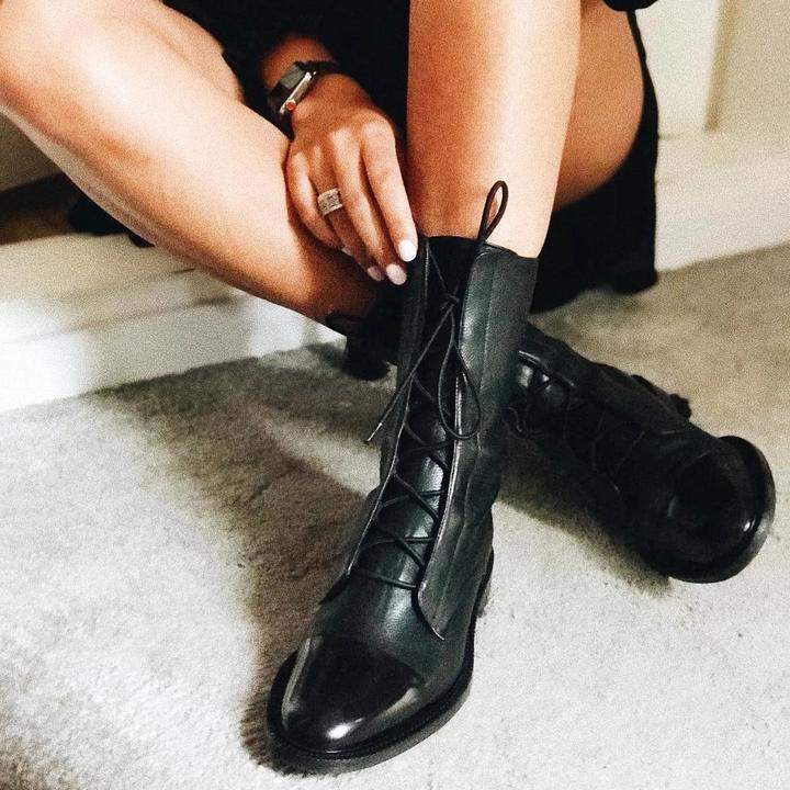 Sophia | Elegante Veterschoenen tot de Enkel